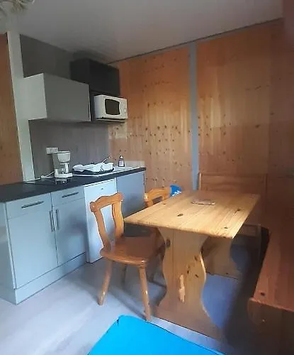 캠프장 La Douce Ardeche Désaignes