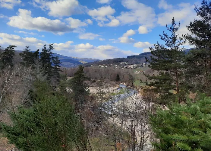 캠프장 La Douce Ardeche *